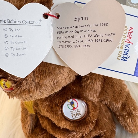Ty FIFA Spain Champion Beanie Baby - Picture 2 of 5